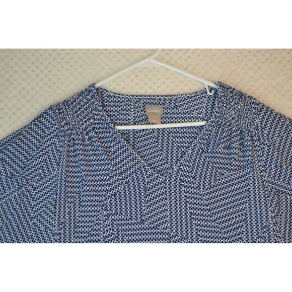 Chico's Women's Medium Blue Geometric Batwing Short Sleeve Blouse - Picture 2 of 15